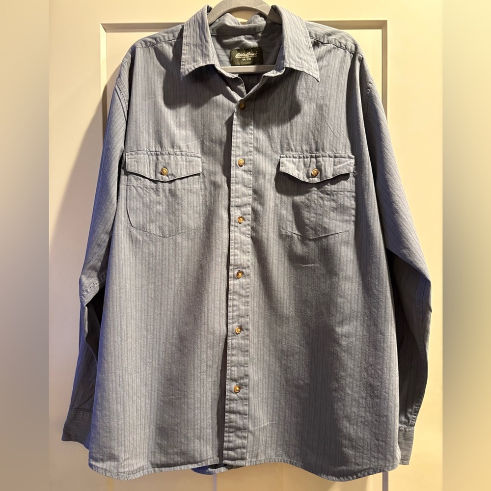 Eddie Bauer Men's Chambray Blue & Stripe Button-Down Shirt - Men’s XL